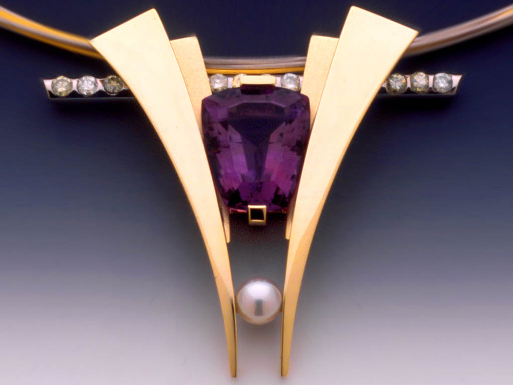 14k Gold Pendant with Amethyst Diamonds Pearl