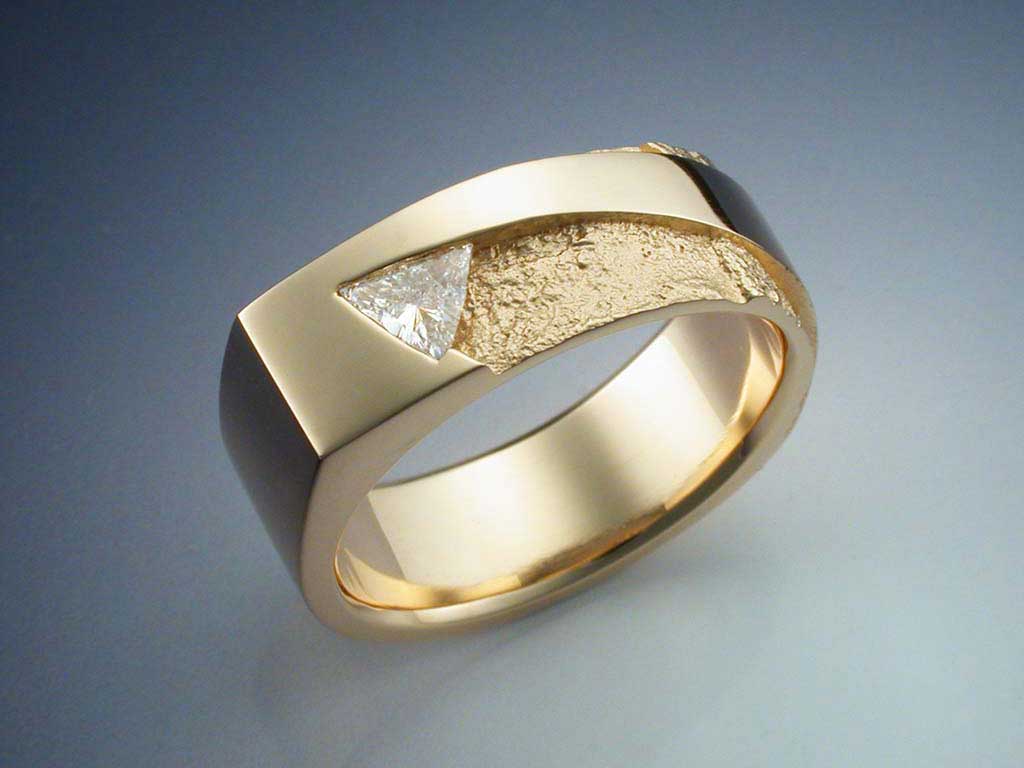 Men's trillion online cut diamond ring