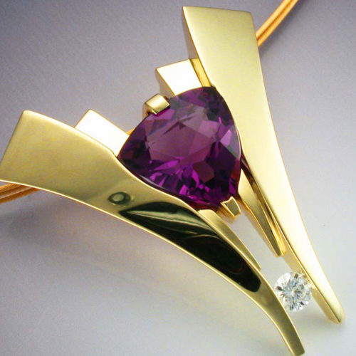 18k Gold, Amethyst, & Diamond Pendant