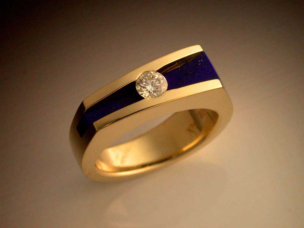 18k Gold Diamond & Lapis Ring