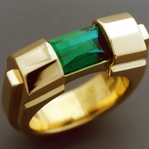 18k Gold Ring with Opposed Bar Cut Tourmaline