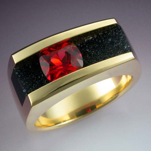 18k Gold Ring with Red Spinel & Black Druse
