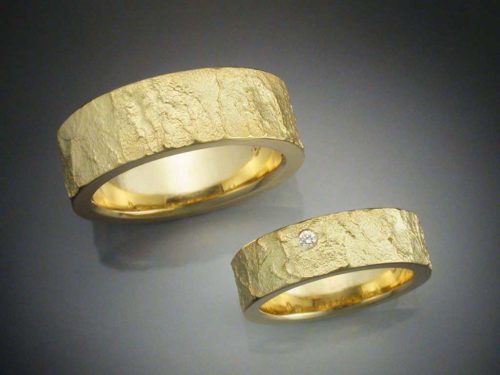 Uniquely Textured 18K Gold Wedding Band